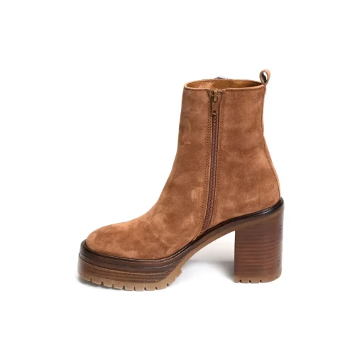 AMINA 2683 Camel