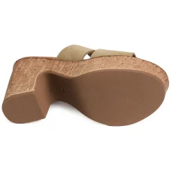 899 Beige Or