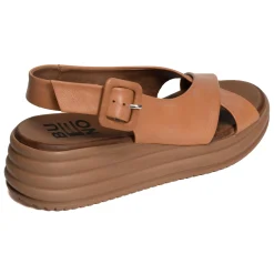 5701 Camel
