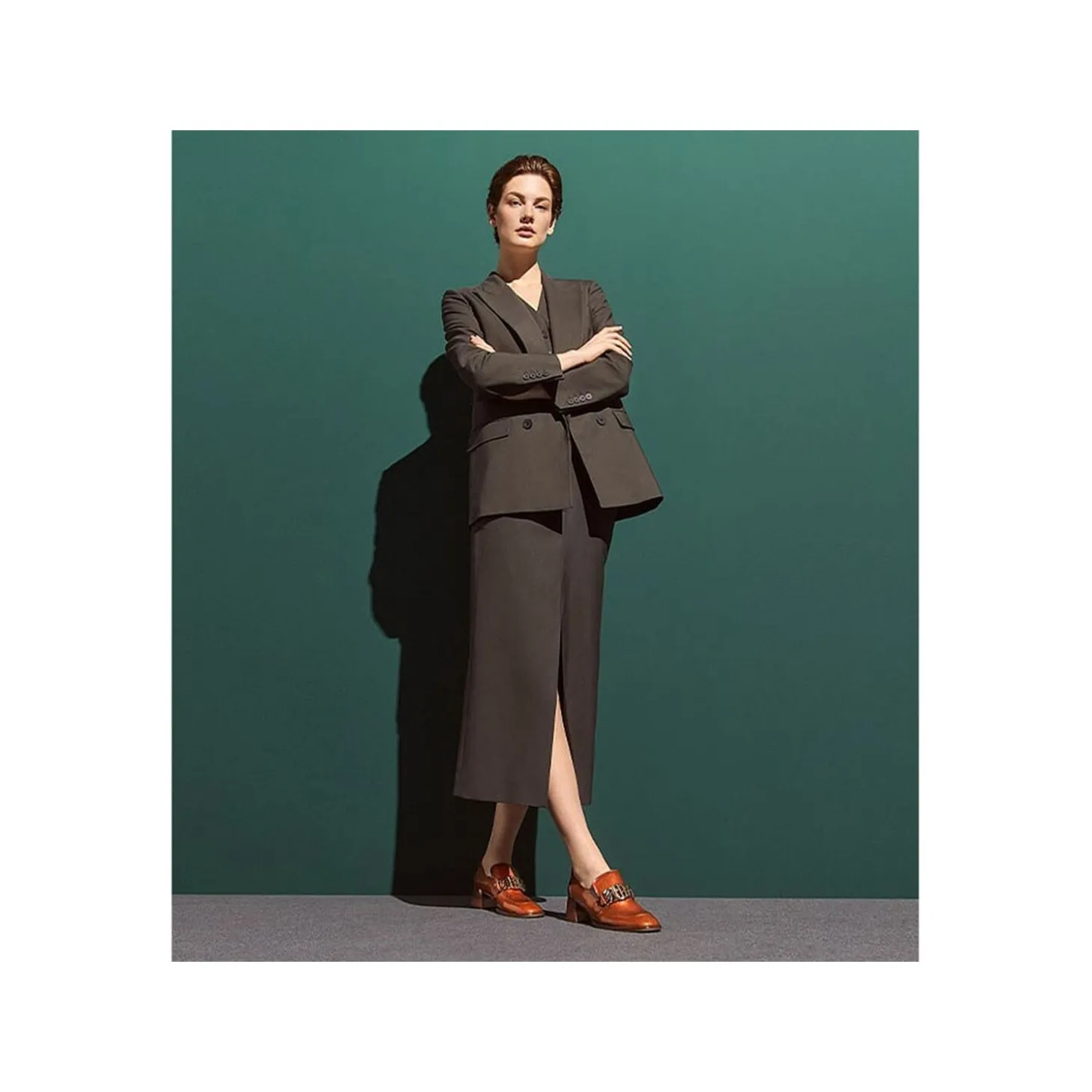 CHARLIZE 232992 Verni Camel