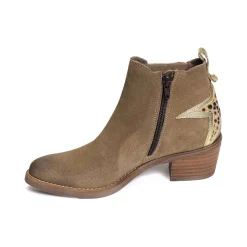 IZAC Taupe
