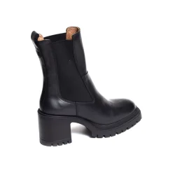 1568 Noir