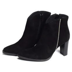 8075 Noir