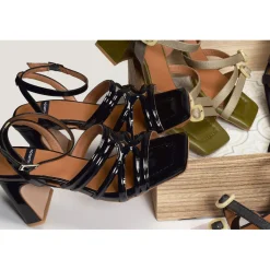 PANNE 24053 Verni Noir