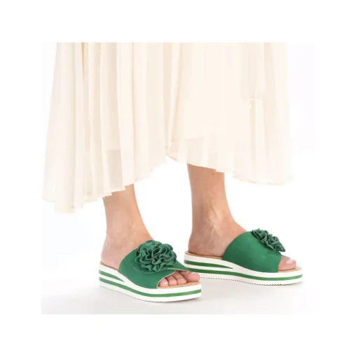 V0252 Vert